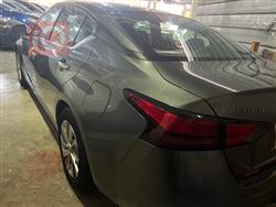 نيسان ألتيما